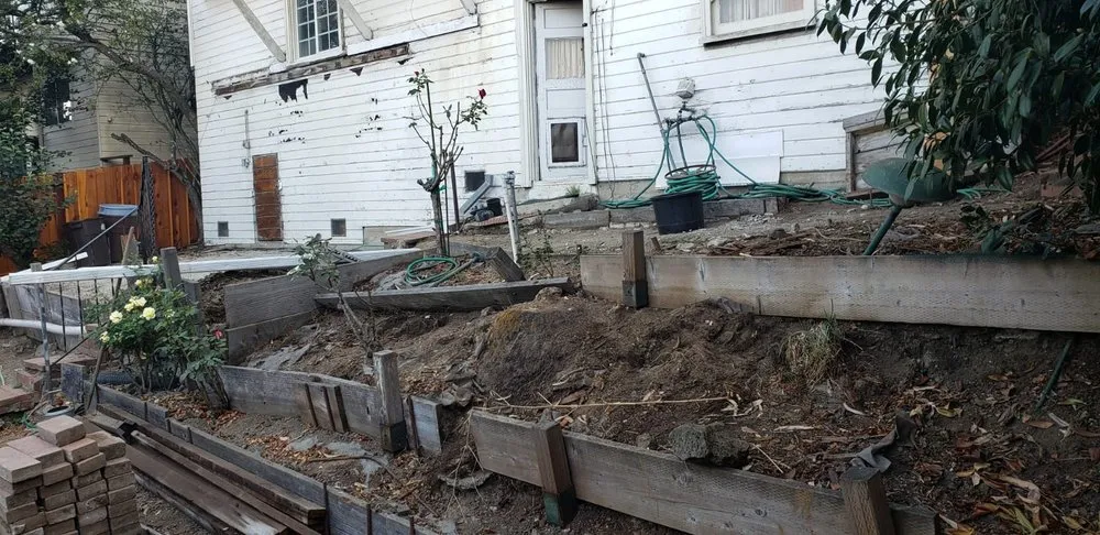 Expert outdoor landscaping for outdoor upgrades across Oakland, CA - Pablo's Landscaping & Home Service