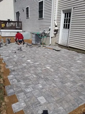 Pablo's Landscaping Logo