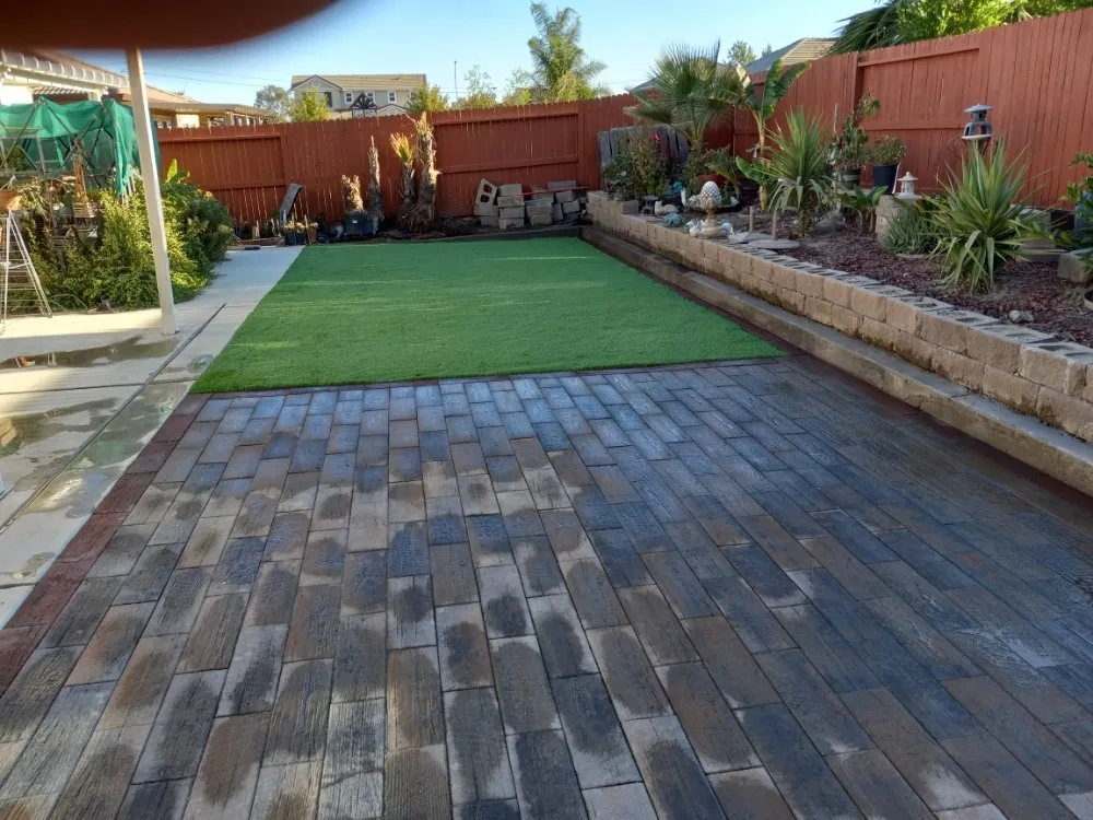 Affordable lawn mowing service in West Sacramento, CA - Pablos landscaping services