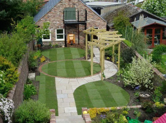 Reliable lawn care service in Port St. Lucie, FL by Pacheco landscaping &lawn maintenance