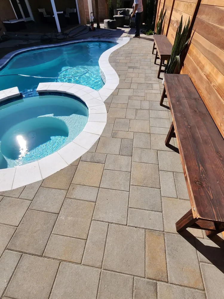 Top-rated landscape design in Huntington Beach, CA by Pacific Breeze Building Solutions