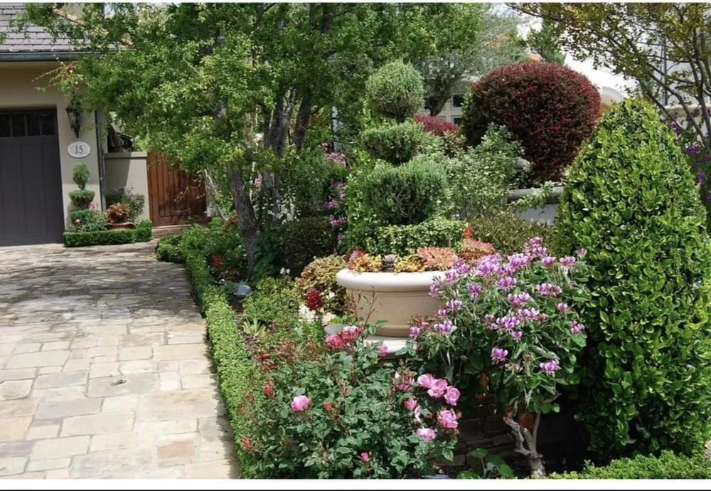 Affordable lawn mowing service in San Juan Capistrano, CA - Pacific Coast Outdoor Living and Landscapes