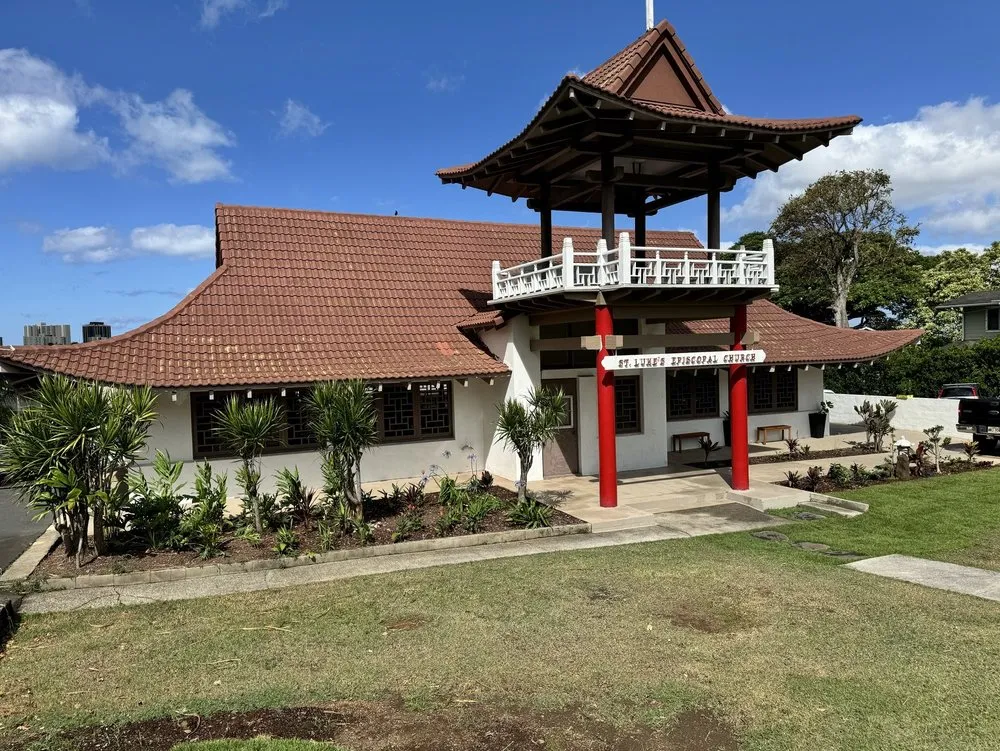 Custom residential landscaping with custom design in Haleiwa, HI by Pacific Coastline Landscape Design
