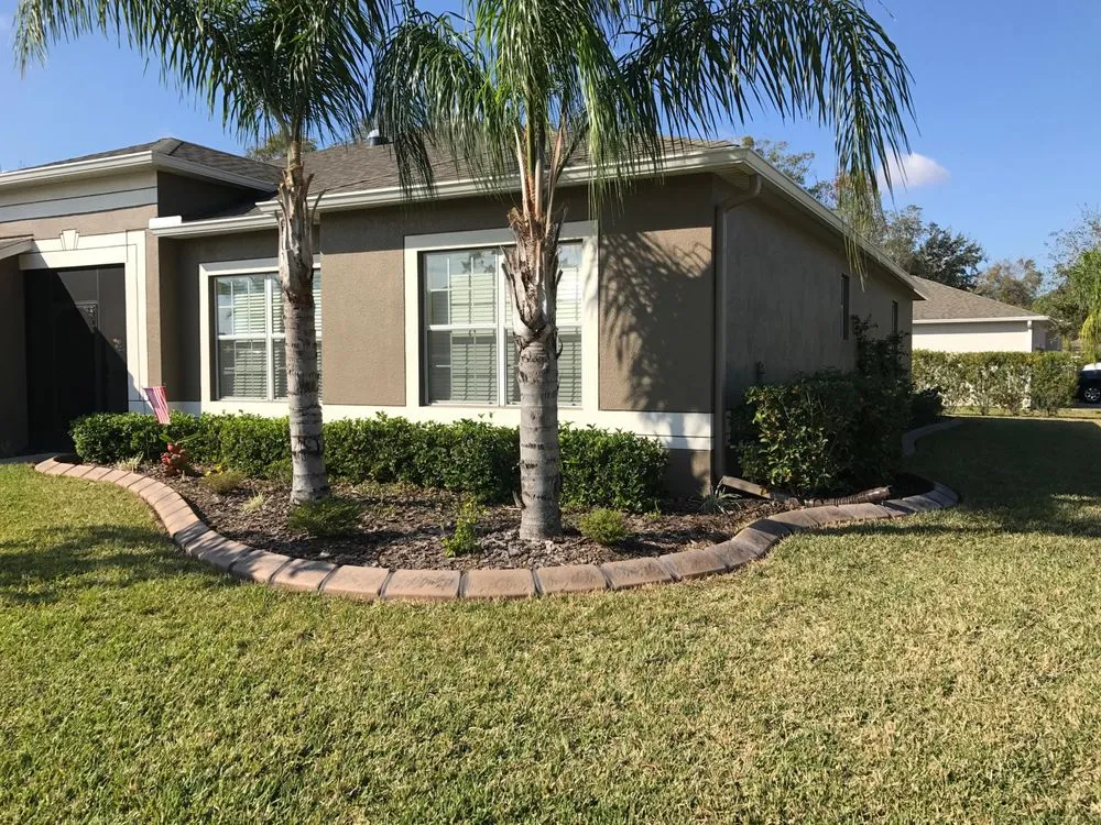 Trusted yard cleanup service for year-round maintenance in Land O Lakes, FL by Pacific Curbing