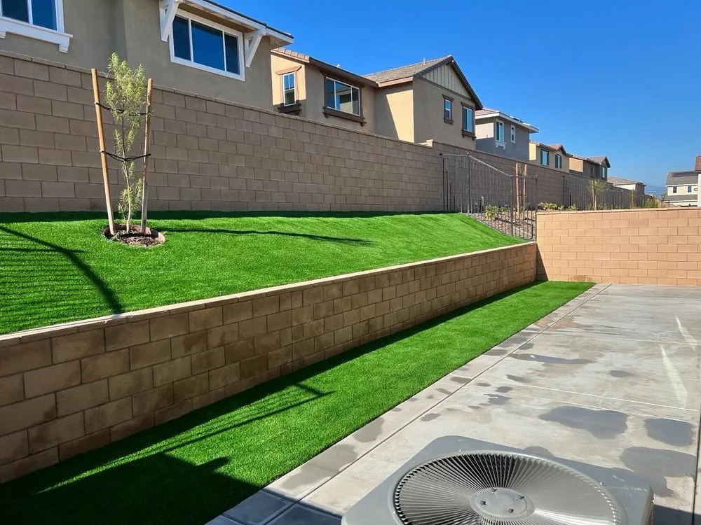 Expert lawn mowing service experts serving Colton, CA - Pacific Custom
