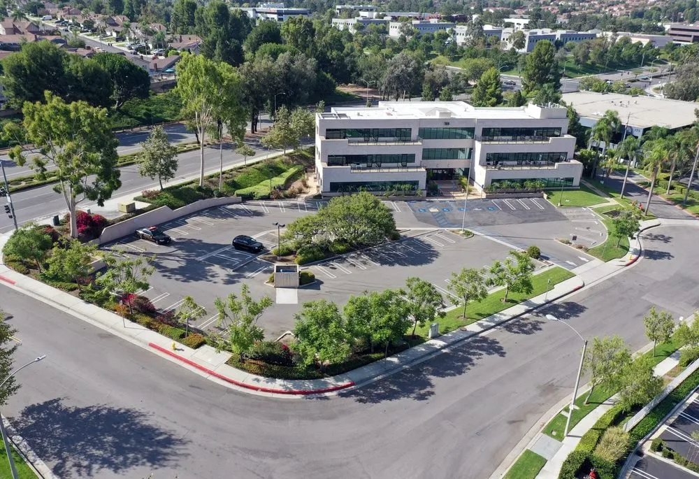 Trusted garden landscaping for year-round maintenance in Whittier, CA by Pacific Green Landscape Maintenance