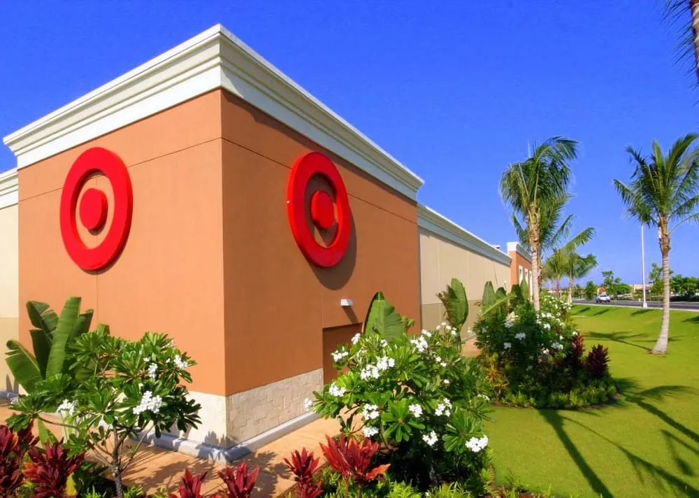 Affordable outdoor landscaping in Kailua Kona, HI by Pacific Kona Landscaping Inc