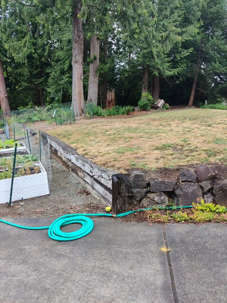 Custom lawn care service for residential properties across Redmond, WA - Pacific Landscape Management