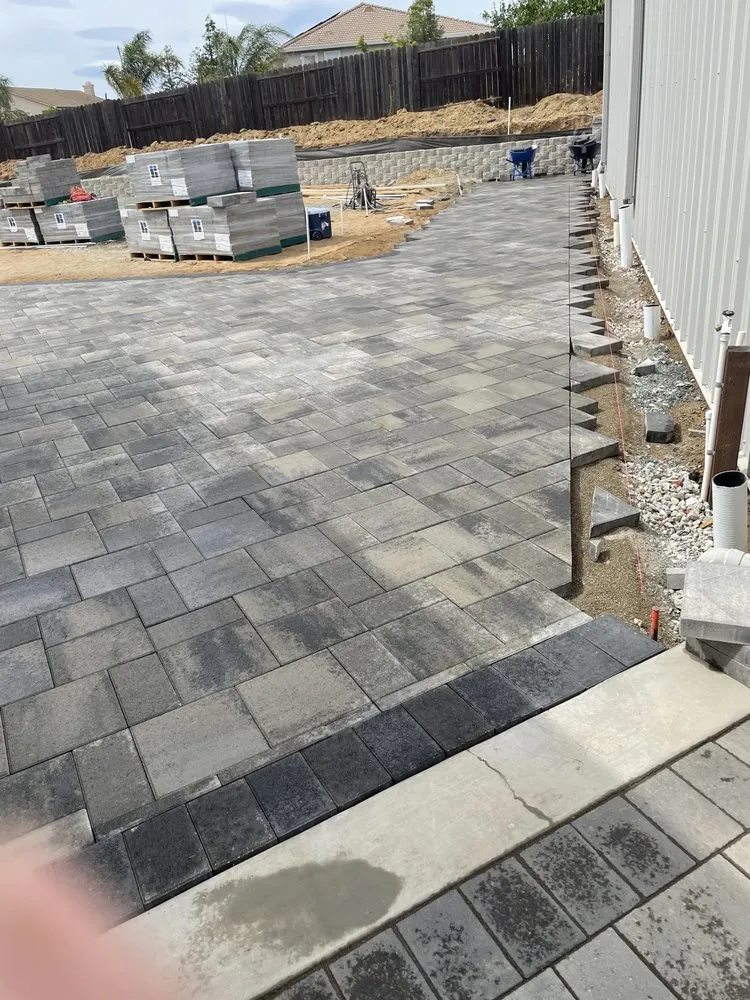 Reliable yard cleanup service in Brentwood, CA - Pacific landscape service