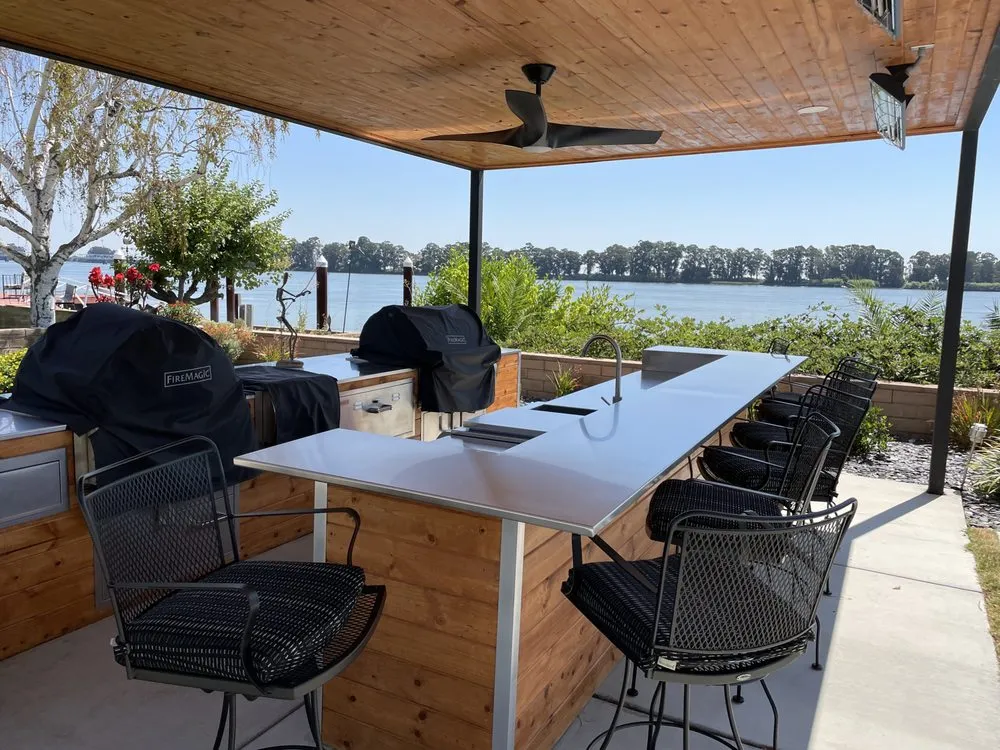 Reliable lawn mowing service experts serving Brentwood, CA - Pacific landscape service