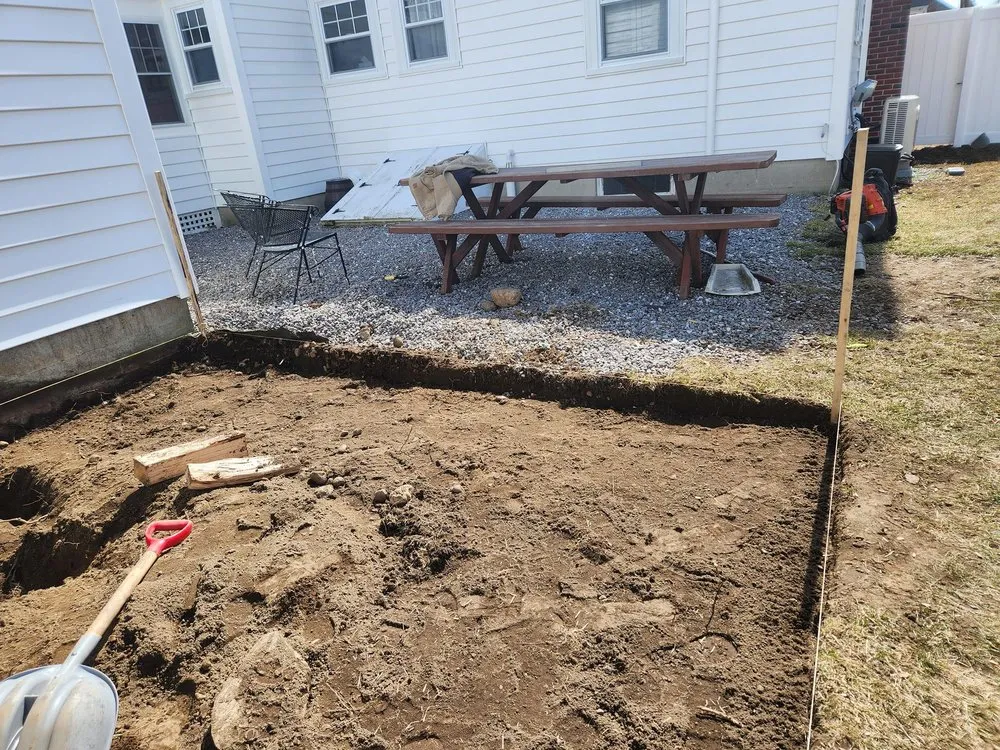 Custom lawn mowing service in Manchester, NH by Pacific Landscaping & Construction