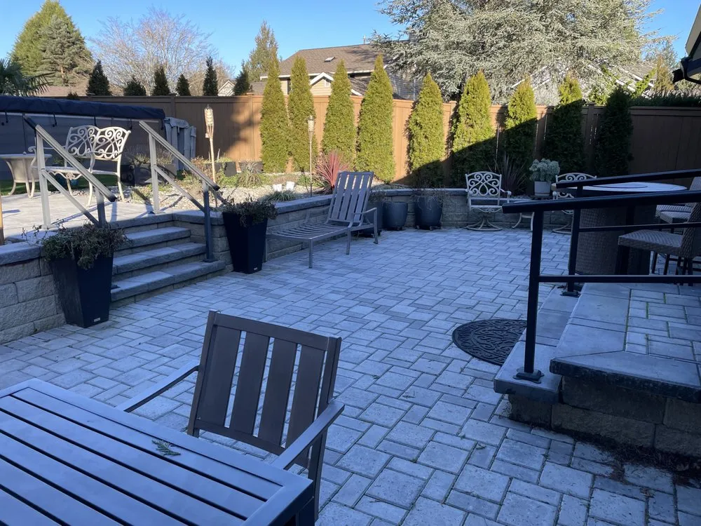 Custom landscape installation in Kent, WA by Pacific Landscaping