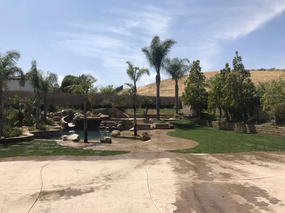 Top-rated yard cleanup service for residential properties in Camarillo, CA by Pacific Lawn Care