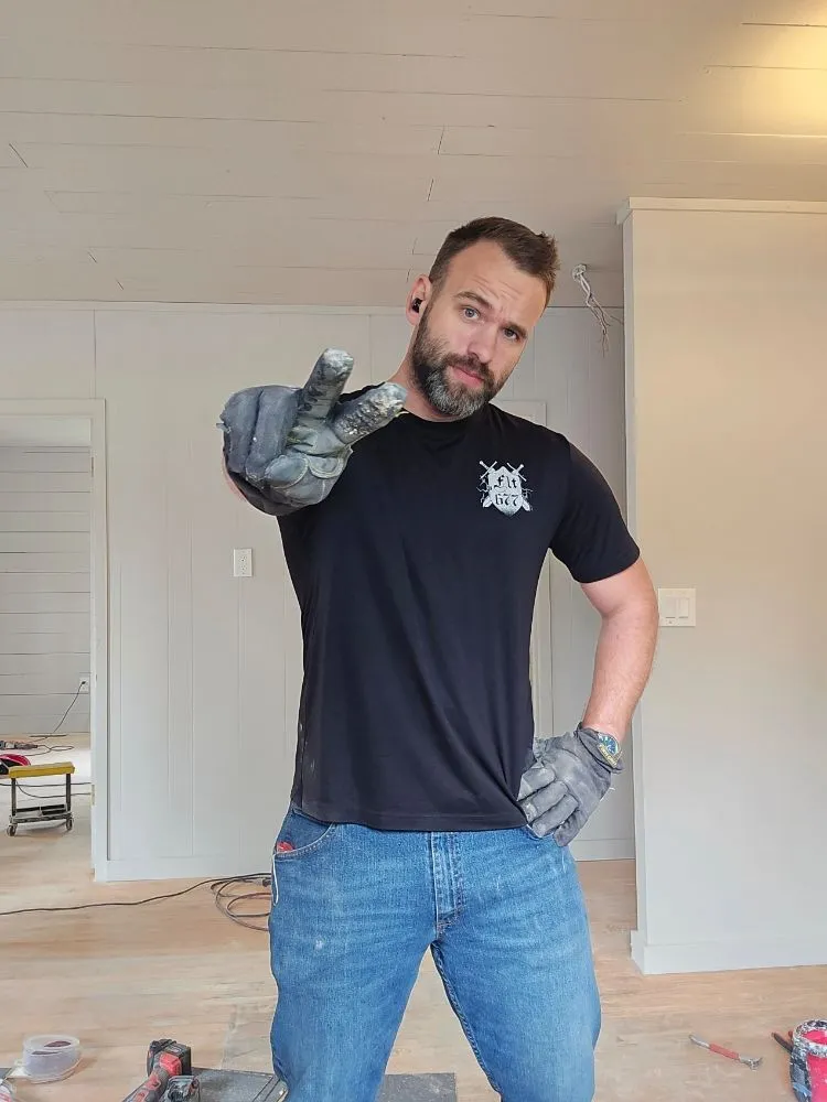 Expert lawn mowing service experts serving Longview, WA - Pacific Northwest Contractors