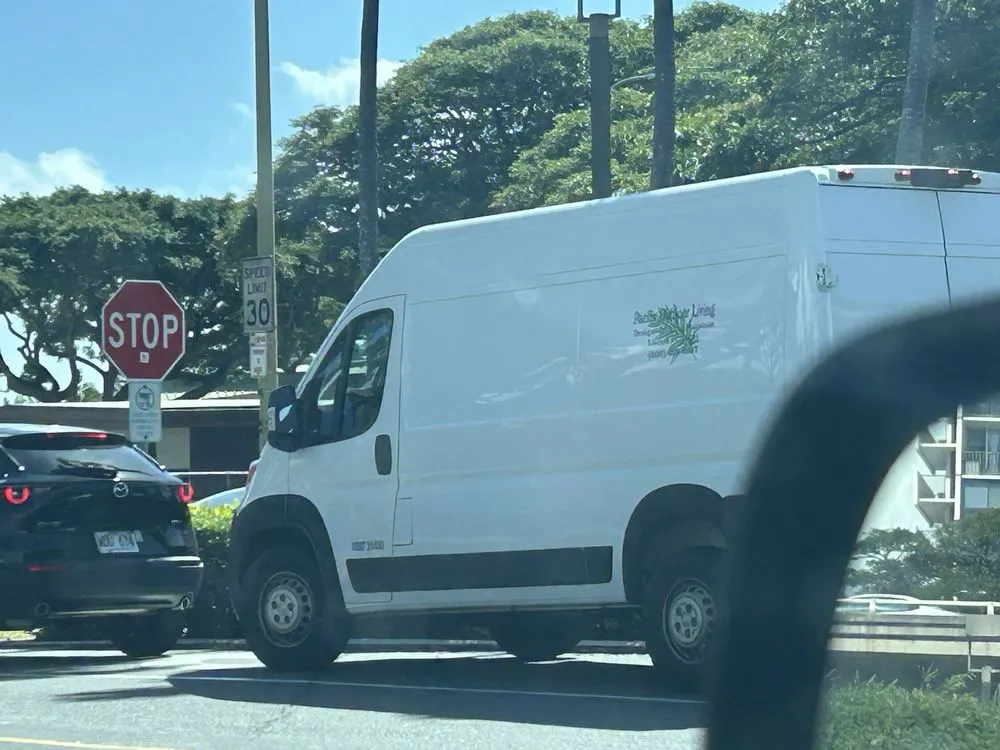 Expert lawn care service in Honolulu, HI by Pacific Outdoor Living