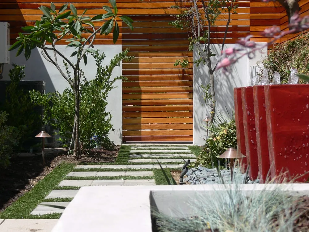 Custom yard cleanup service in Sun Valley, CA - Pacific Outdoor Living