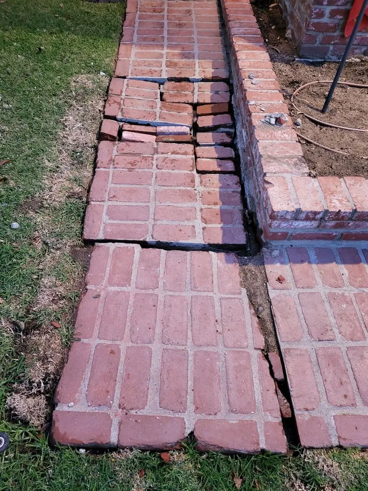 Local residential landscaping in Lake View Terrace, CA by Pacific Paradise Concrete