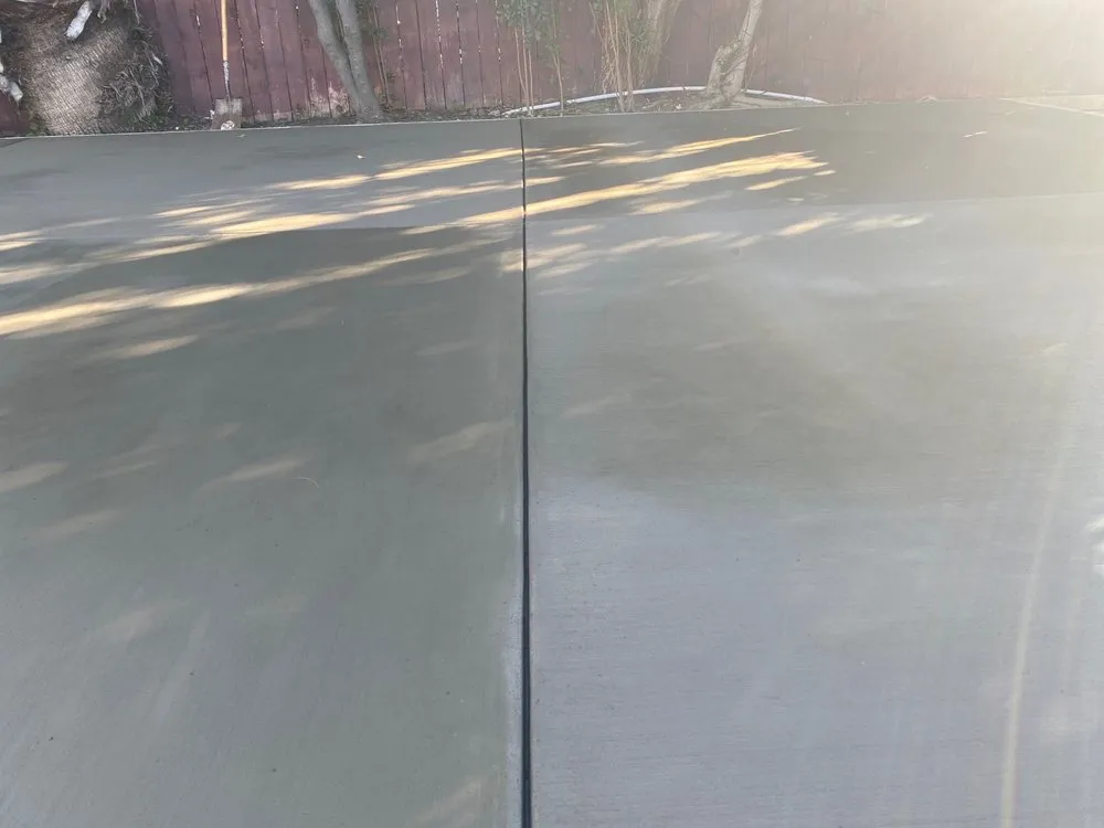 Trusted lawn mowing service experts serving Lake View Terrace, CA - Pacific Paradise Concrete