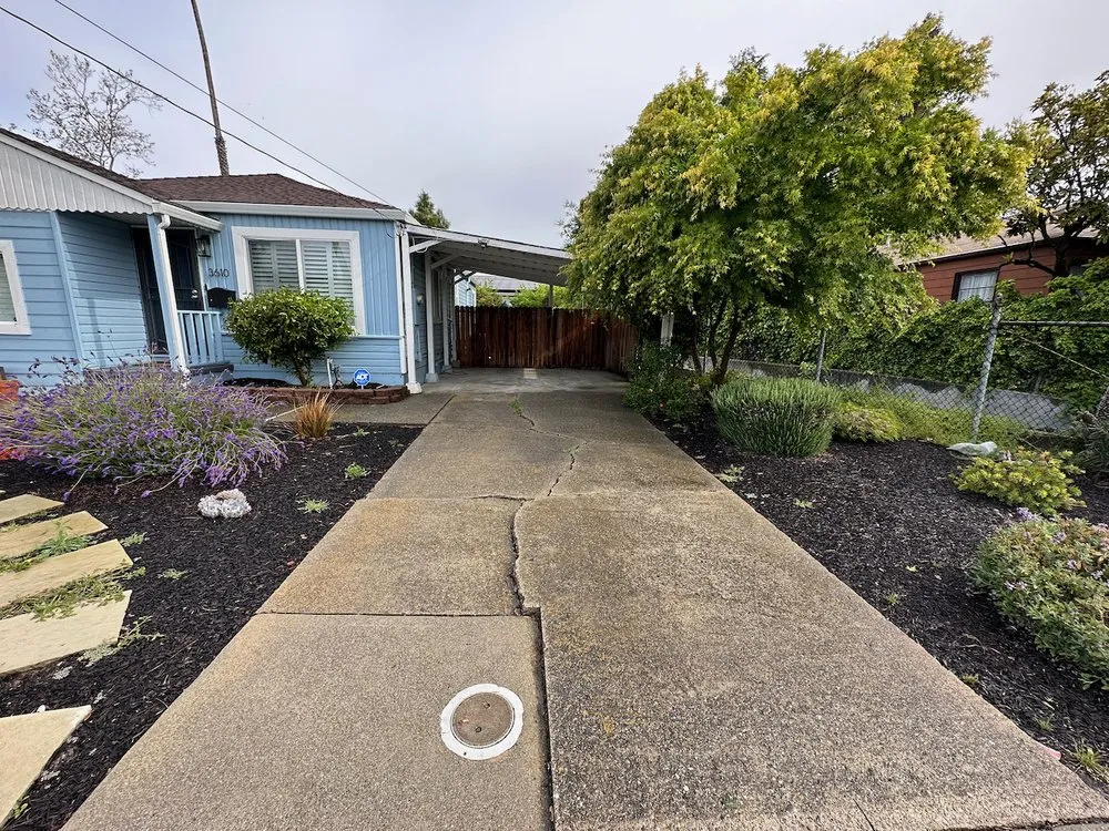 Custom residential landscaping in Castro Valley, CA - Pacific Premier Landscape Inc.