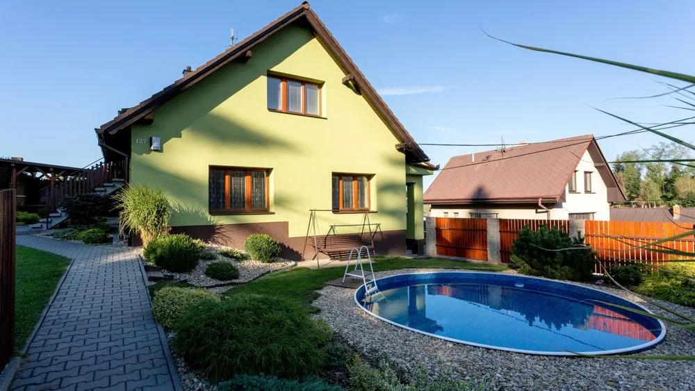 Professional landscape design with custom design across San Fernando Valley, CA - Pacific Proworks