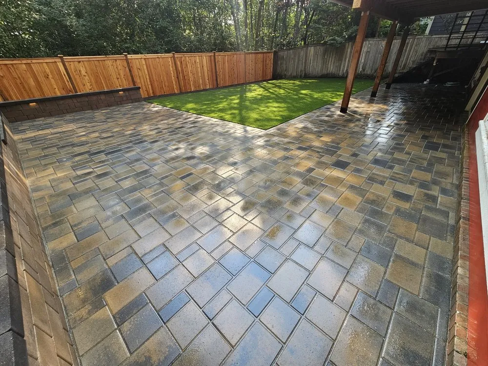 Affordable outdoor landscaping in Monroe, WA by Pacific Turf Northwest