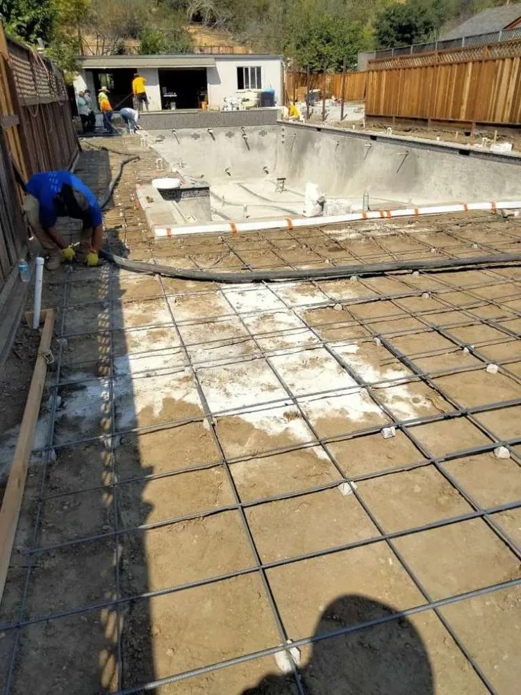 Reliable yard maintenance in Alameda, CA - Pacific West Concrete