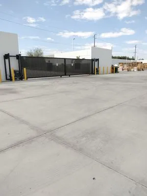 Pacifico Landscape Logo