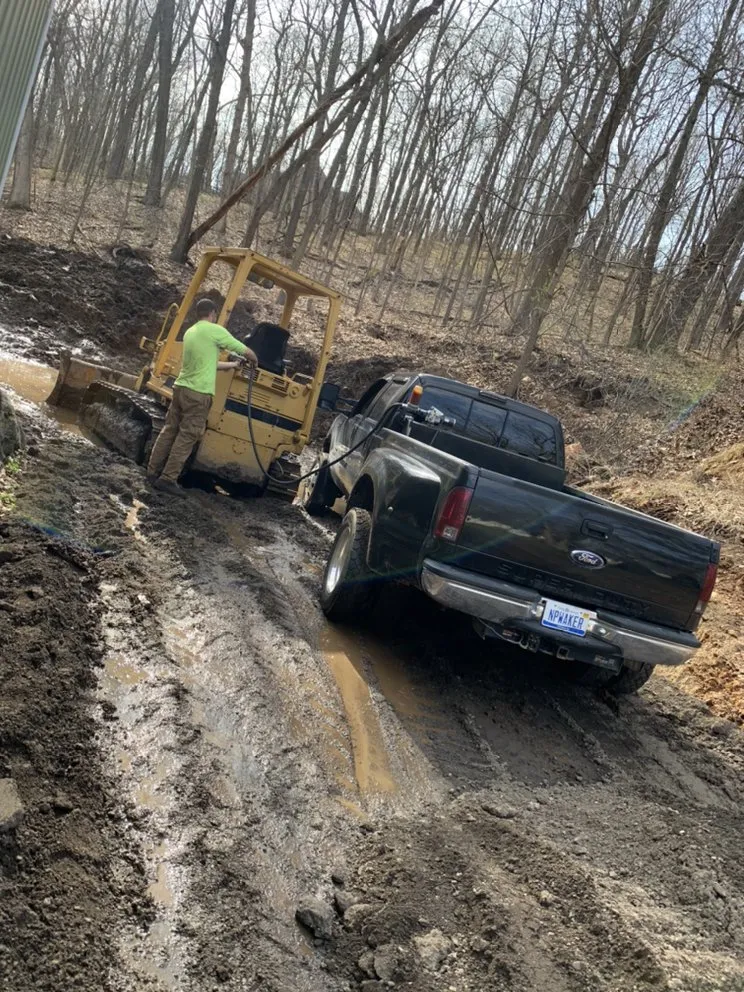 Reliable yard cleanup service for year-round maintenance across Howell, MI - Pacitto & Waker Construction