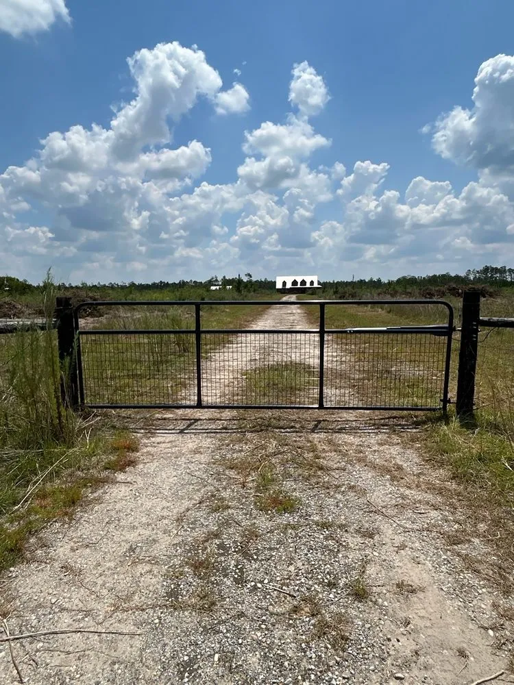 Reliable garden landscaping in Santa Rosa Beach, FL by Pack Fencing