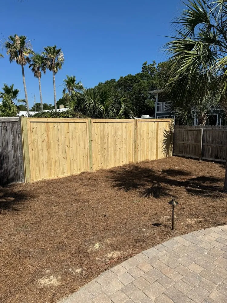 Affordable outdoor landscaping in Santa Rosa Beach, FL - Pack Fencing