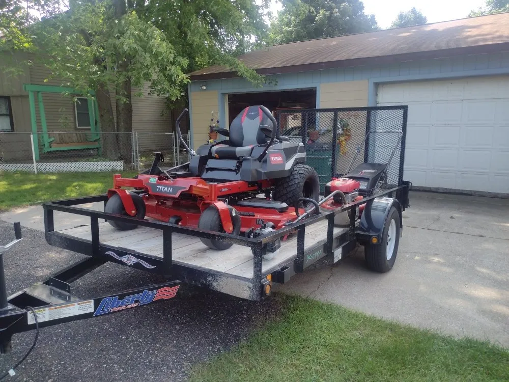 Affordable yard maintenance for residential properties across Kent City, MI - Packard Lawncare