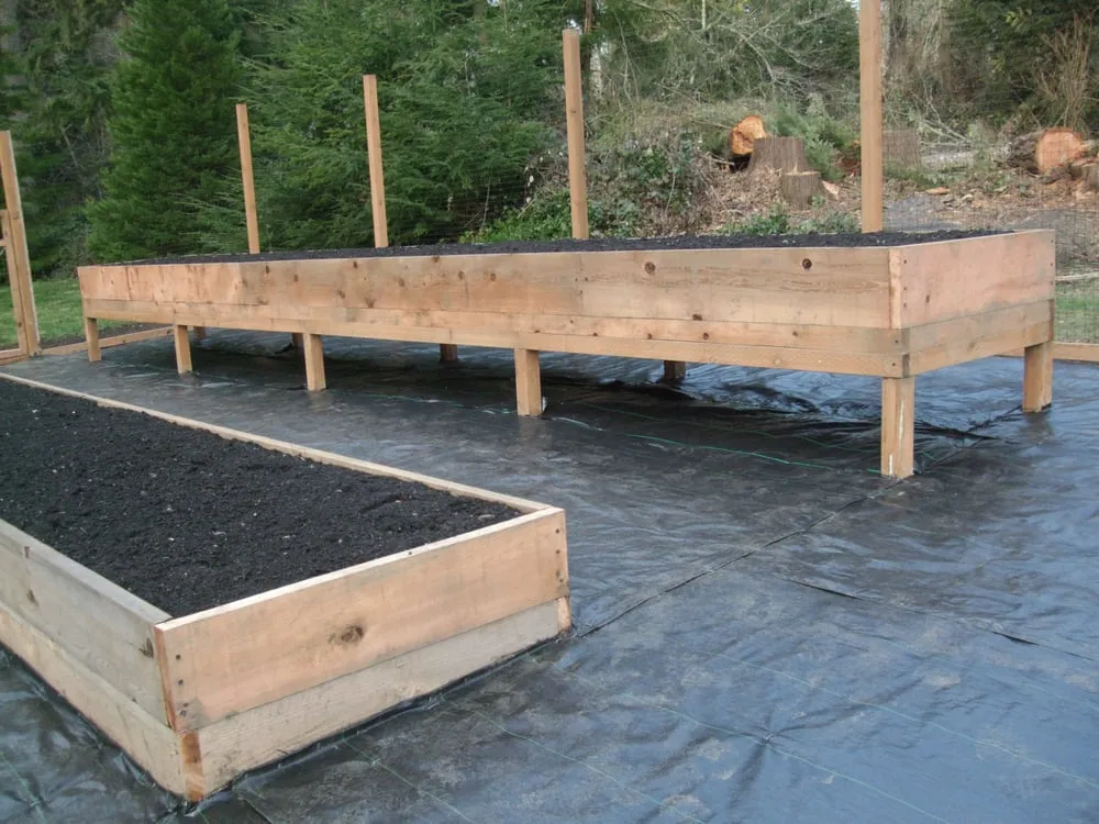 Professional lawn mowing service in Vashon, WA - Paco's Landscaping