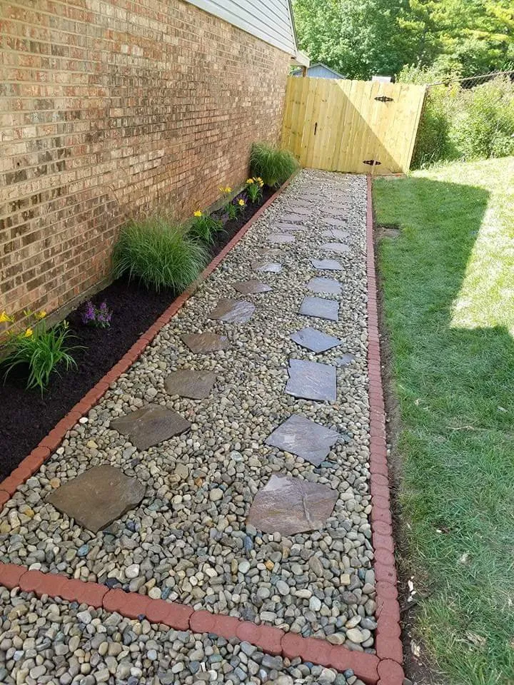 Top-rated yard cleanup service for homes across Dayton, OH - Pacos Lawn care Service