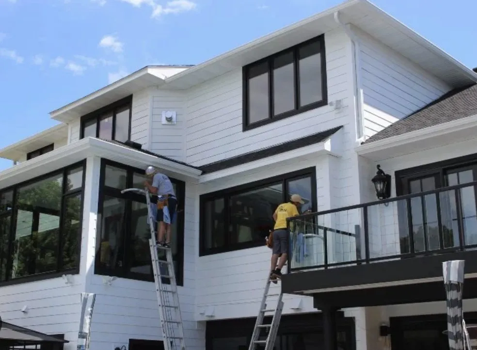 Expert yard maintenance for residential properties in River Ridge, LA by Padilla Landscaping & Construction Service