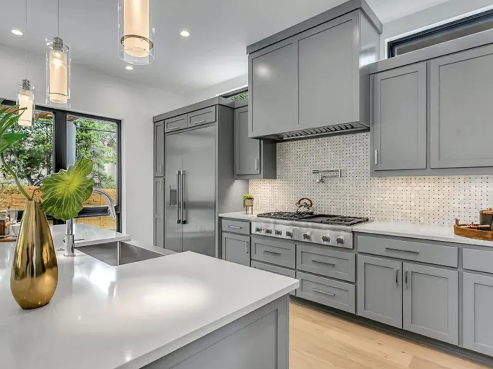 Affordable outdoor landscaping in River Ridge, LA by Padilla Landscaping & Construction Service