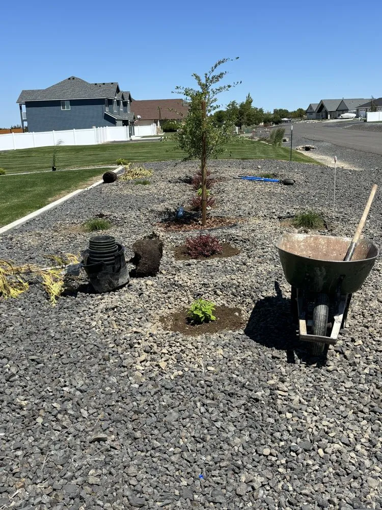 Affordable landscaping services for residential properties in Moses Lake, WA by Padilla Lawn Care