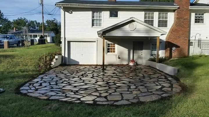 Expert outdoor landscaping in Greer, SC - Padula's Plants & Gardens