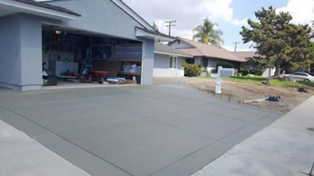 Professional lawn care service in Orange, CA by Paez Landscaping and Tree Care