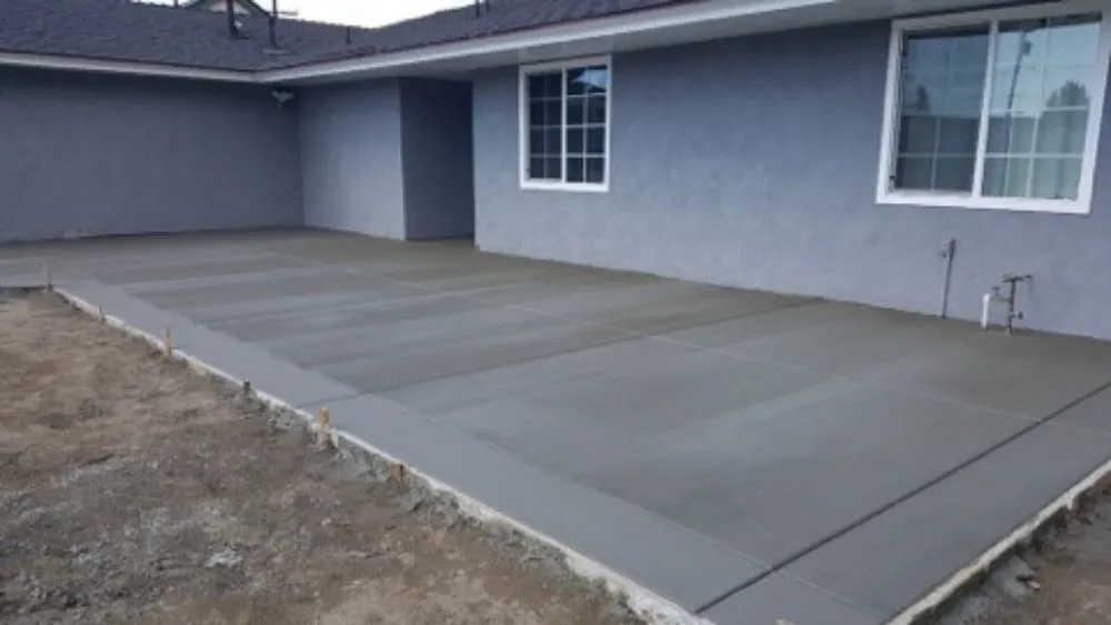 Custom lawn care service experts serving Orange, CA - Paez Landscaping and Tree Care