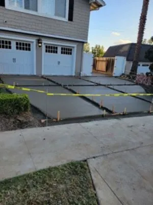 Paez Landscaping and Tree Care Logo