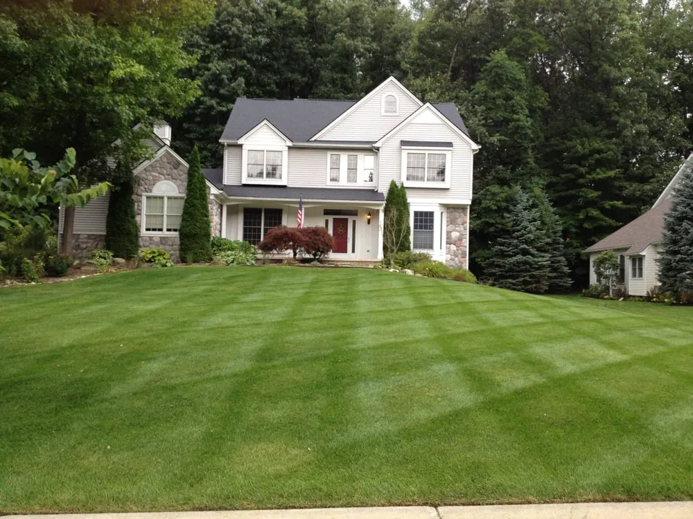 Professional yard maintenance for beautiful yards across Hartland, MI - Paga Pro