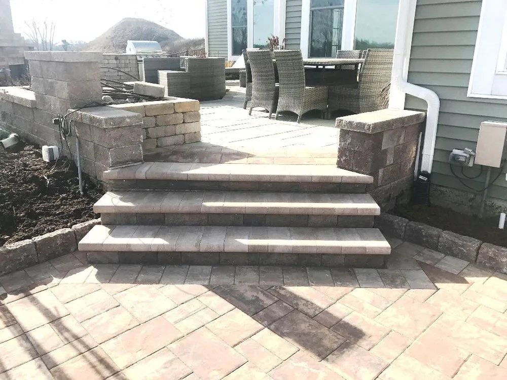 Professional landscape installation experts serving Middletown, DE - Page Precision Cuts