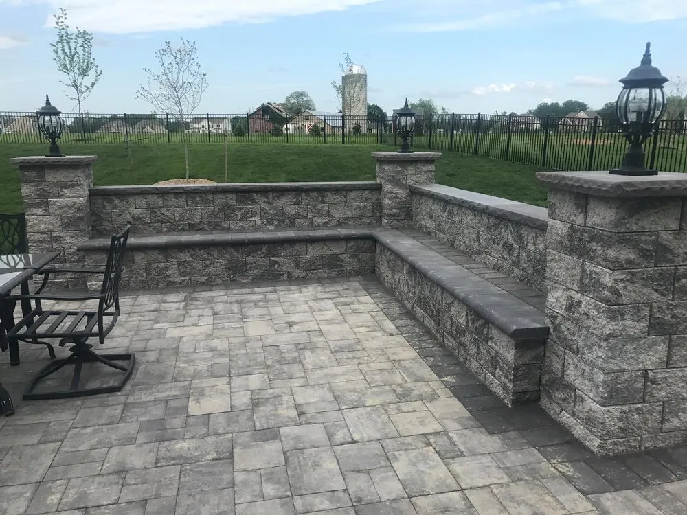 Professional outdoor landscaping experts serving Middletown, DE - Page Precision Cuts