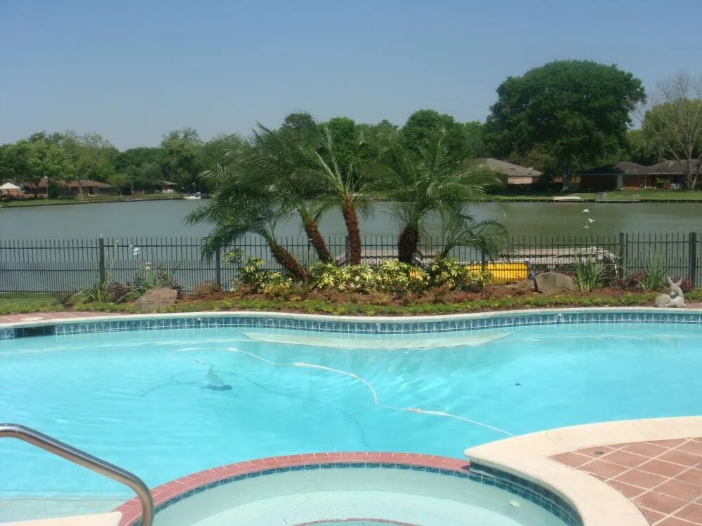 Custom landscaping services experts serving Houston, TX - Pairadice Gardens