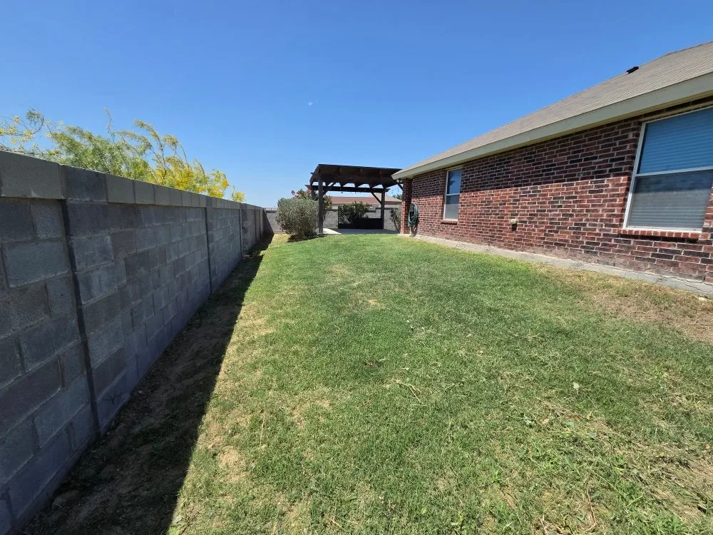 Reliable garden landscaping near you across Laredo, TX - Paiz Lawn Mowing Services