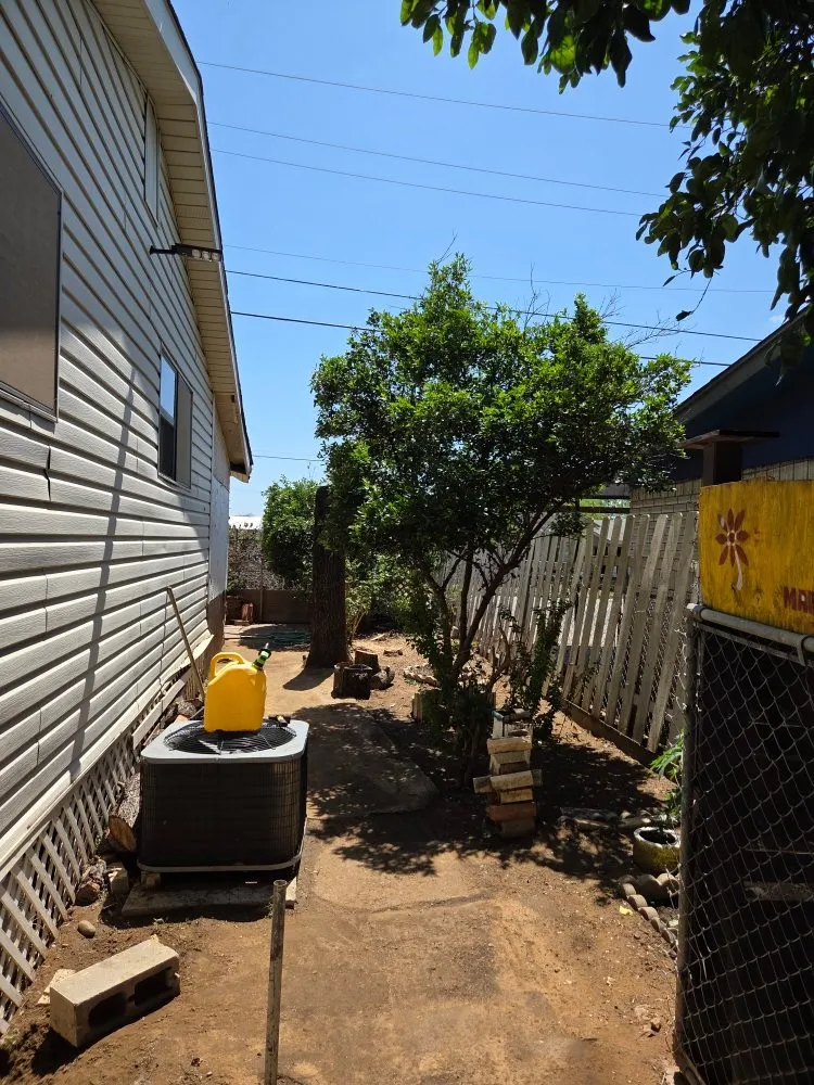 Custom landscaping services in Laredo, TX - Paiz Lawn Mowing Services