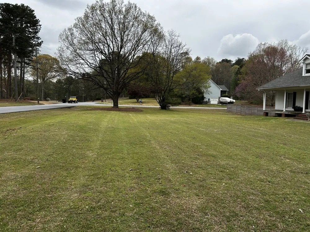 Custom garden landscaping in Winder, GA - Palacios Landscaping and Pressure Washing