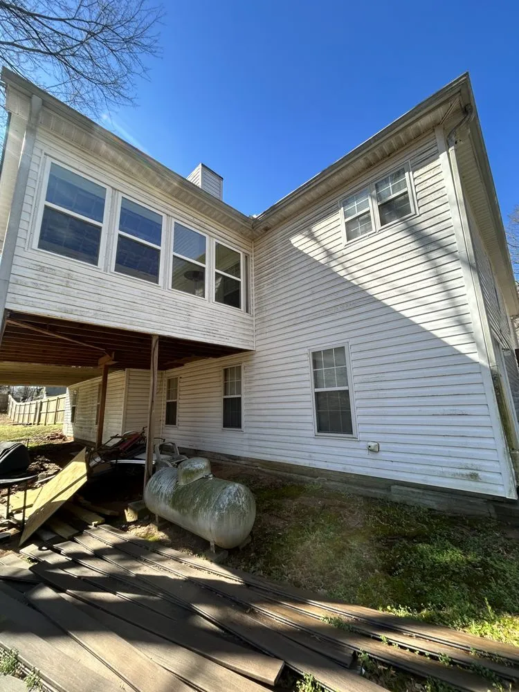 Local lawn mowing service in Winder, GA - Palacios Landscaping and Pressure Washing