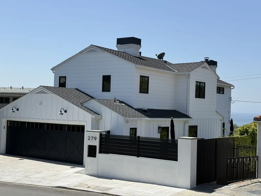 Reliable lawn mowing service for homes across Los Angeles, CA - Pali Coast