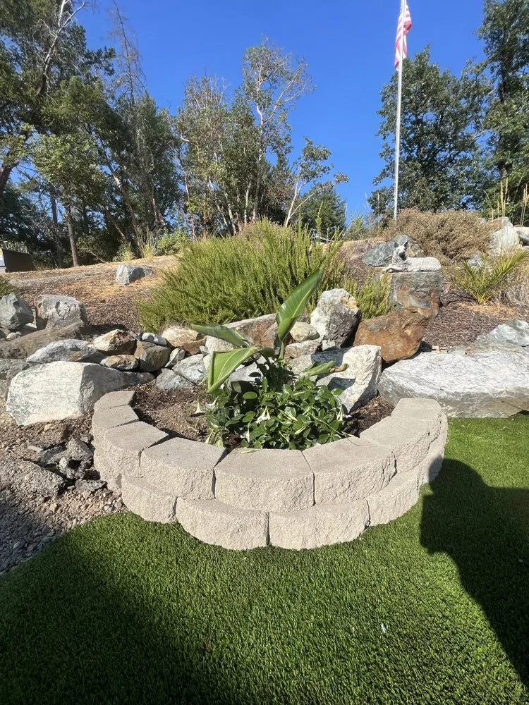 Affordable garden landscaping experts serving Grants Pass, OR - Palinkas Yard Care